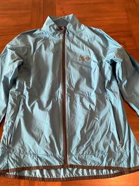 Mountain Hardwear Blue Women's Lightweight Jacket NWOT